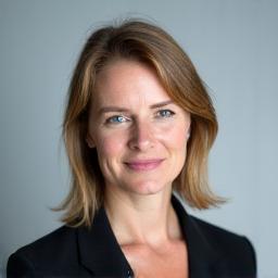 Portrettbilde av Ingrid Bjørnson, Interiørarkitekt